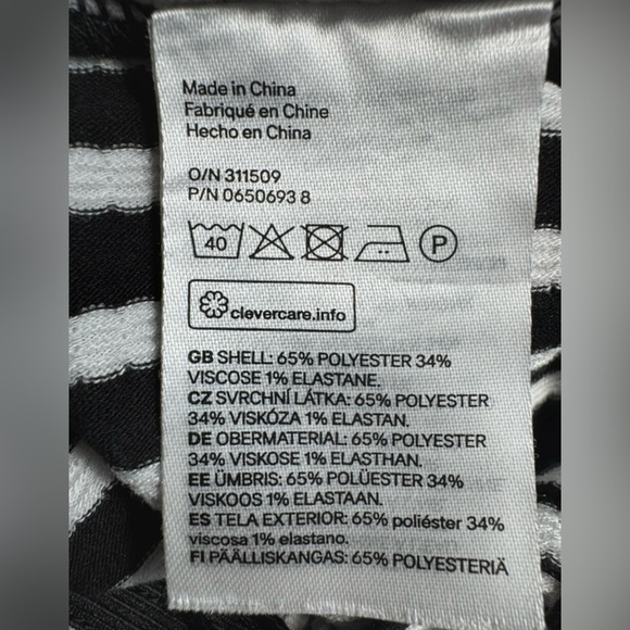 H&M Black & White Off Shoulder Striped Peplum Top Size S - Picture 6 of 6